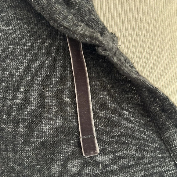 Prana Super Soft Hoody, Size Small, Like New - Picture 5 of 9